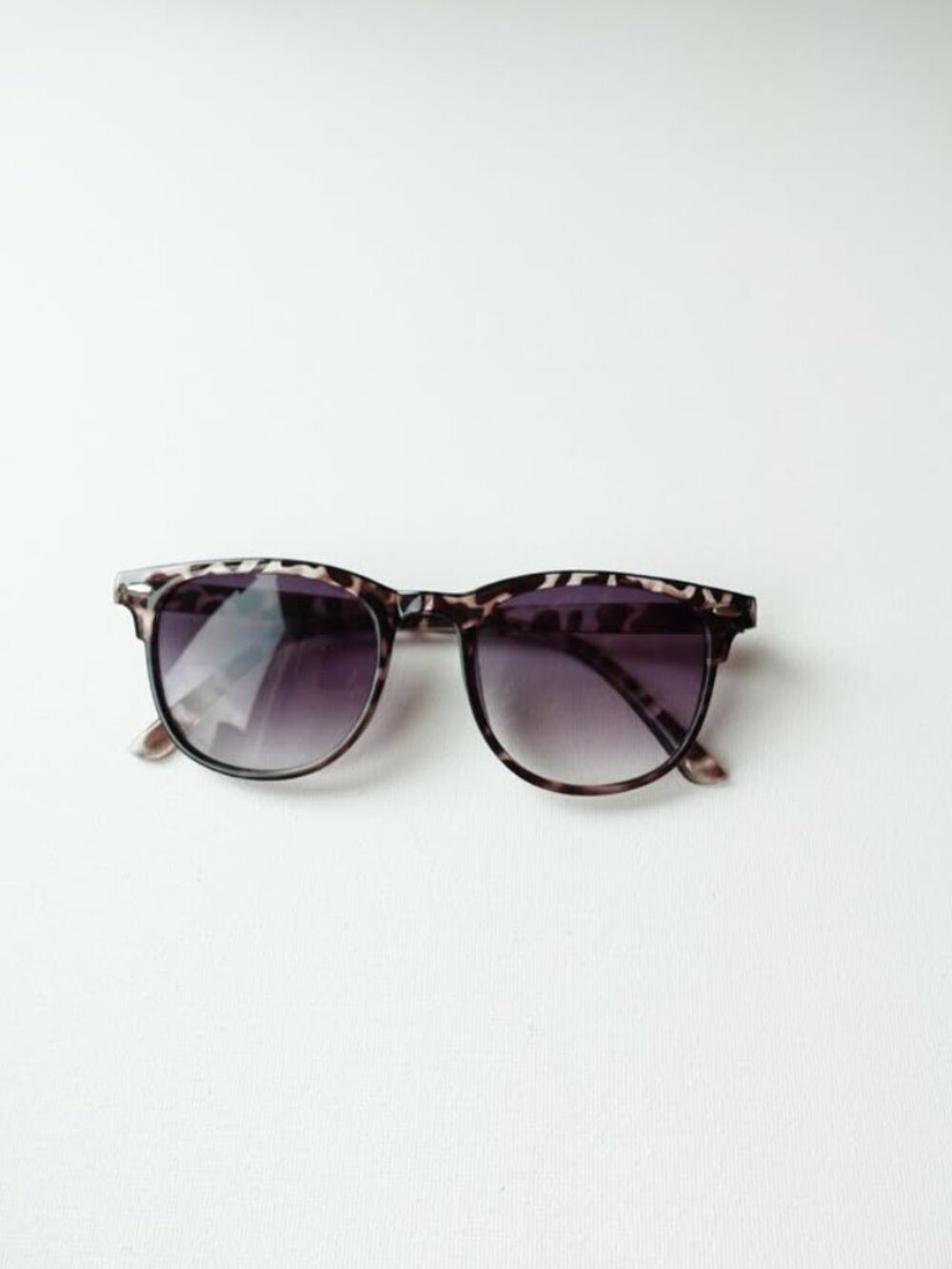 NEW Sunglasses - Style 27